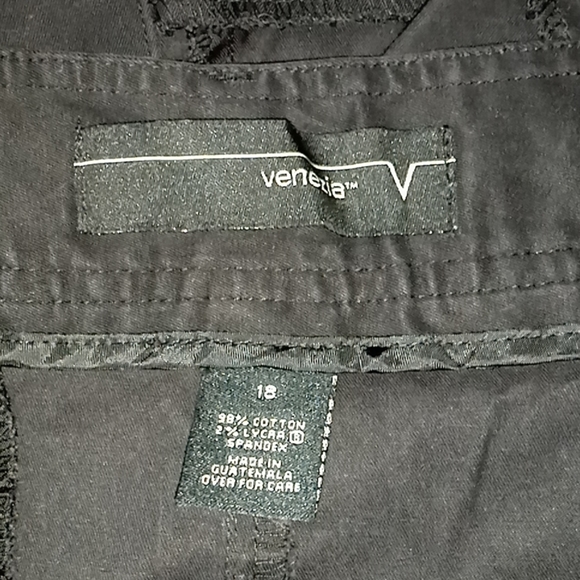 Venezia Black size 18 knee length skirt - Picture 4 of 5